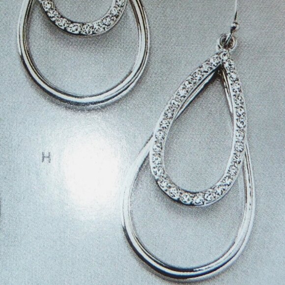Lia Sophia "RENDEZVOUS" Earrings - Picture 7 of 7